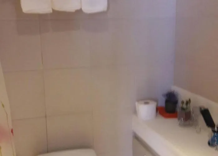 Araneta Cubao No Brown Outs 1br Furnished With Balcony Free Wifi Netflix