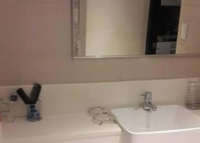 Araneta Cubao No Brown Outs 1br Furnished With Balcony Free Wifi Netflix Manila